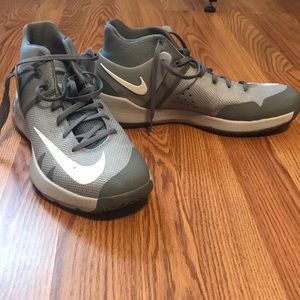 Gray Nike KDTREY5